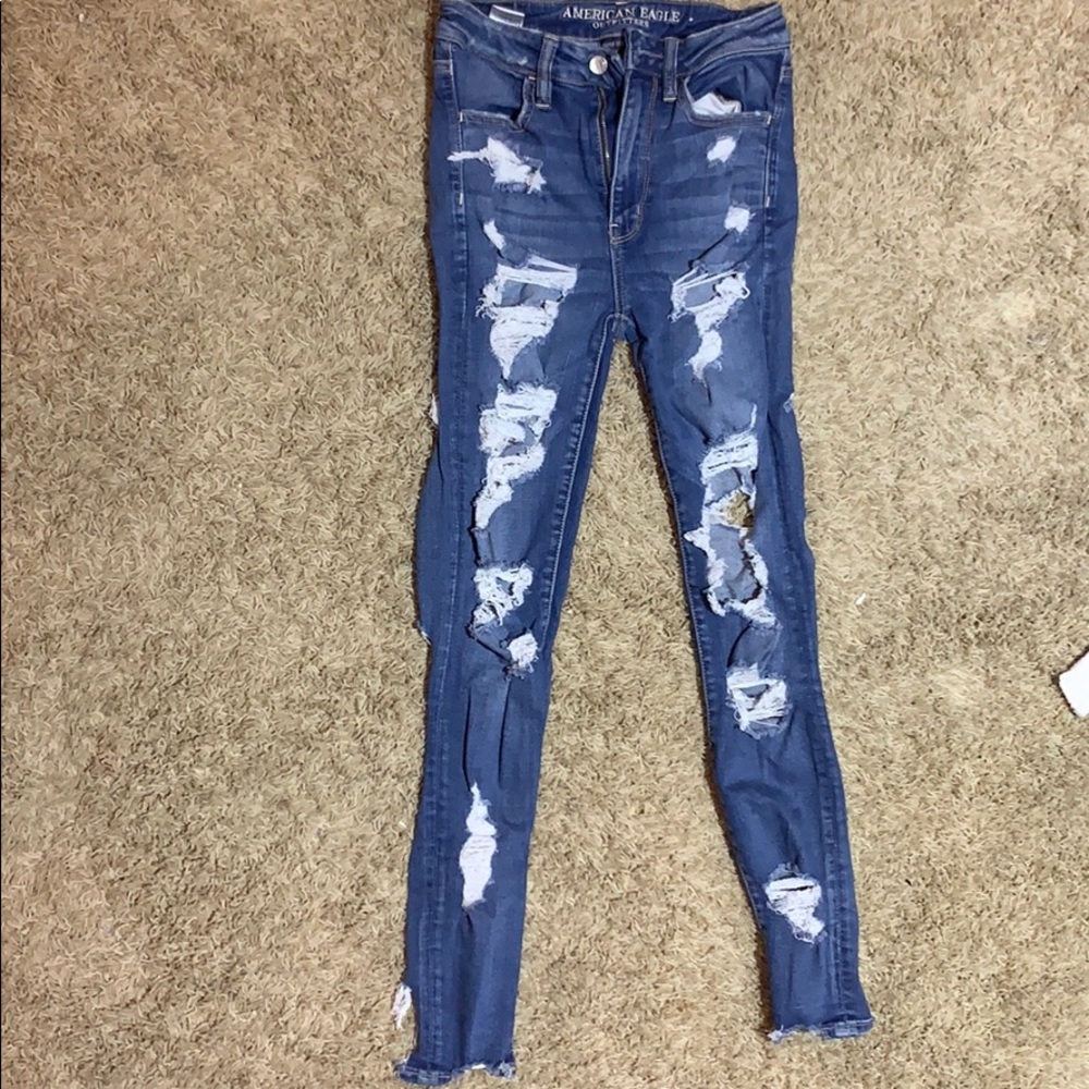 Ripped high waisted super stretch skinny jeans